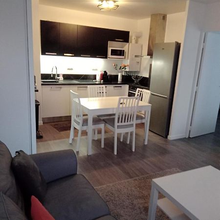Appartement Cozy - Quartier Residentiel Melun Dış mekan fotoğraf