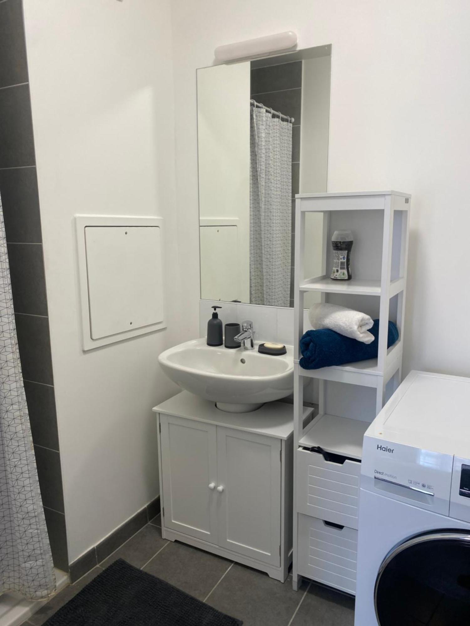 Appartement Cozy - Quartier Residentiel Melun Dış mekan fotoğraf